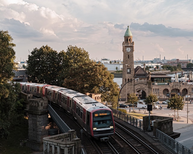 Embedded Systems Hamburg U-Bahn Elektronik Mobilität Railway